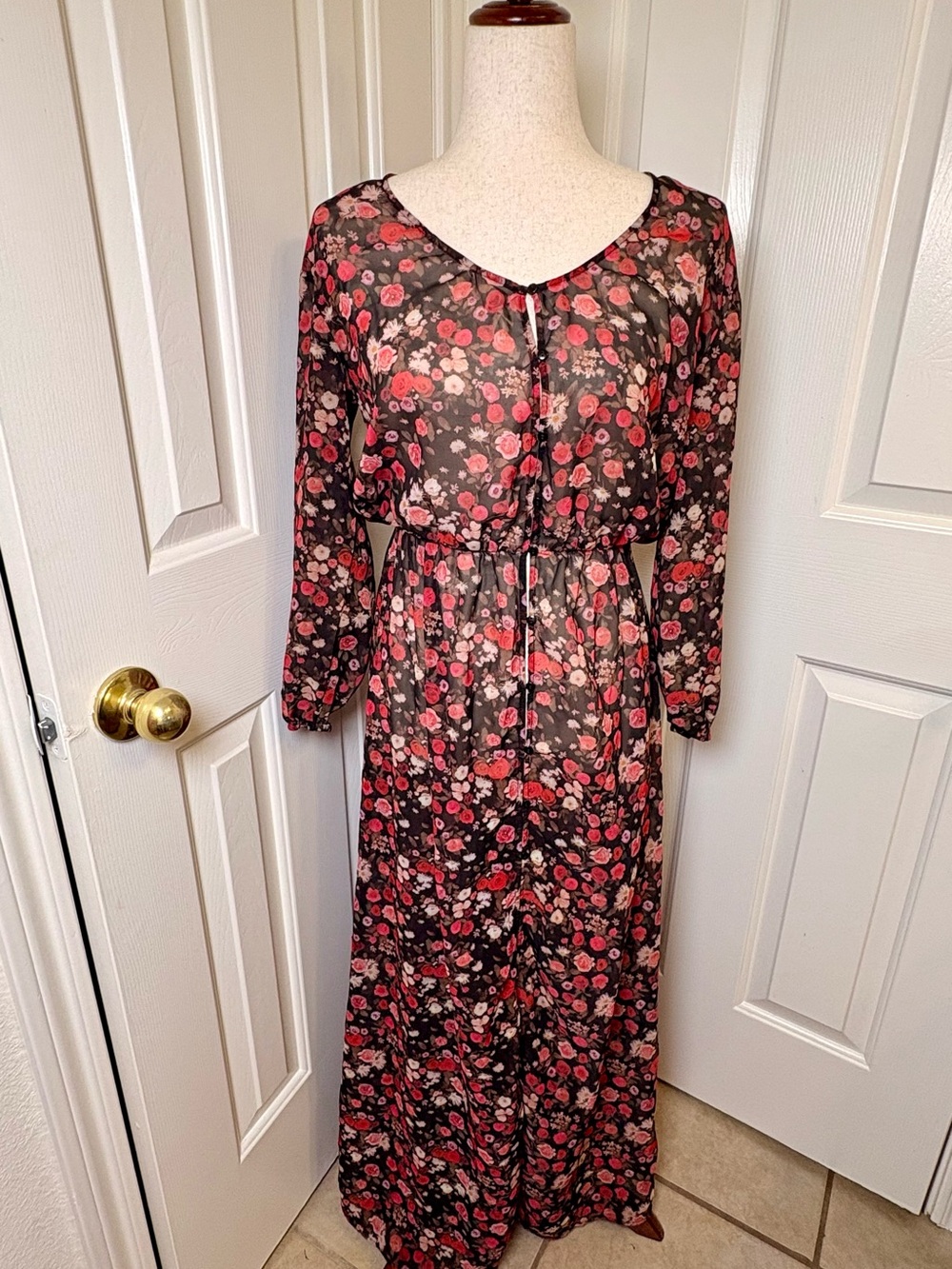 H&M Divided Black Red Floral Romantic Maxi Dress High Slit Size 6